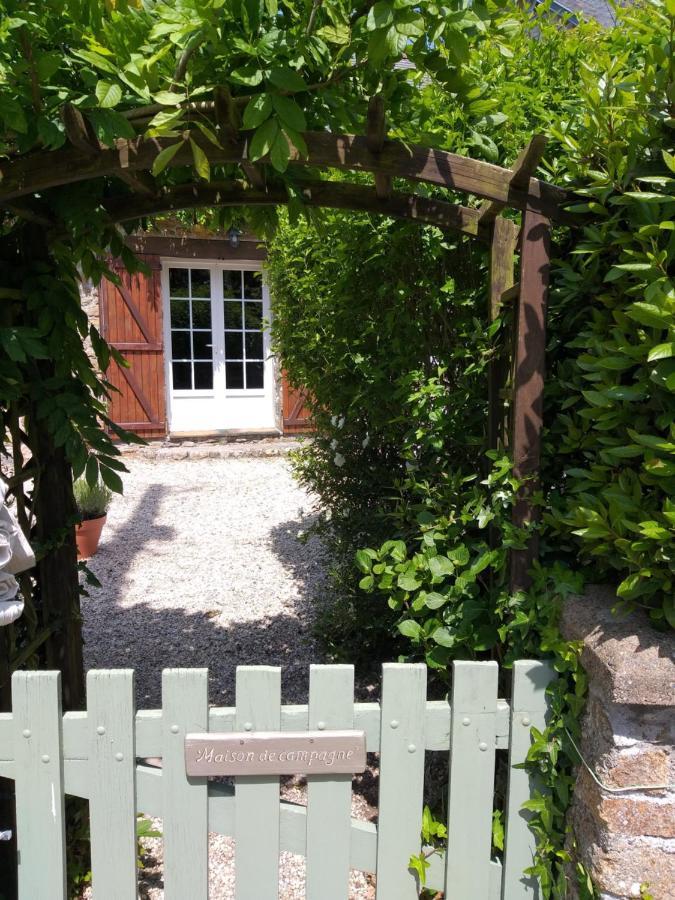 La Sauniere - Chez Helene - Gites En Baie Champeaux Exterior photo